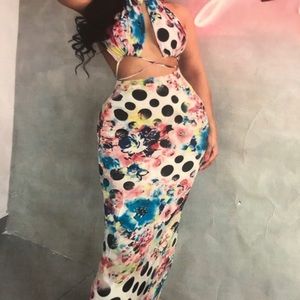 MAXI BACKLESS SEXY DRESS